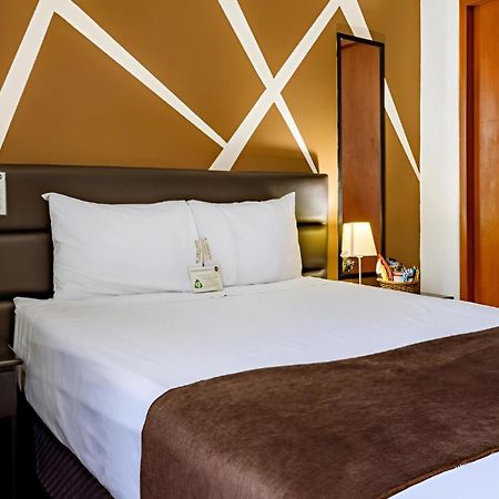Hotel El Centurion Trujillo Exteriér fotografie