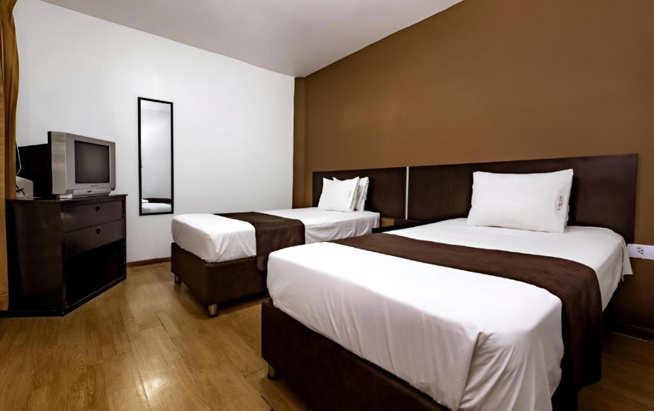 Hotel El Centurion Trujillo Exteriér fotografie