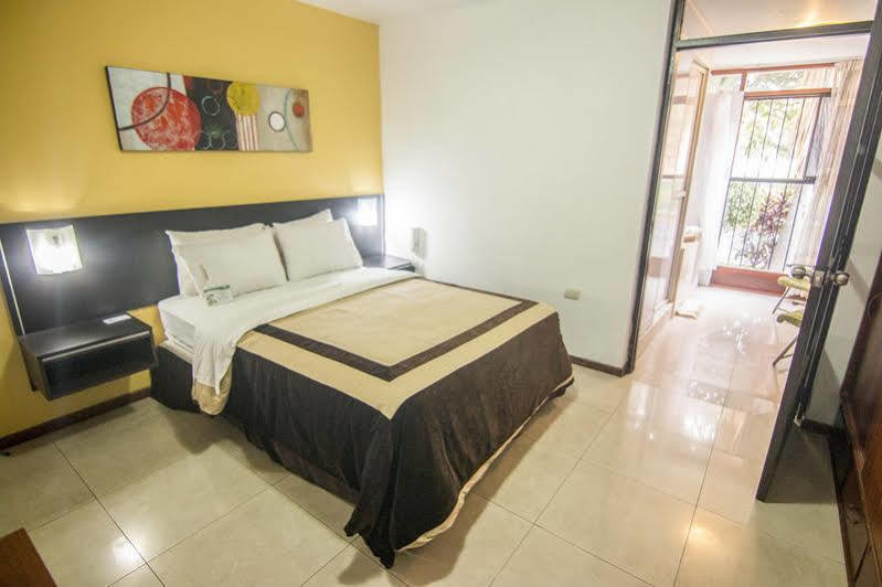 Hotel El Centurion Trujillo Exteriér fotografie