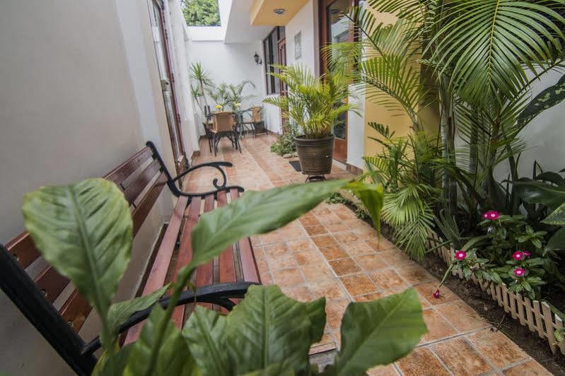 Hotel El Centurion Trujillo Exteriér fotografie